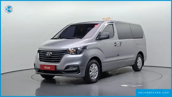 HYUNDAI STAREX VAN 3-SEATER