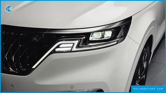 KIA CARNIVAL DIESEL 9-SEATER NOBLESSE