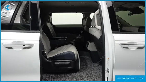 KIA CARNIVAL HEV 7SEATER GRAVITY