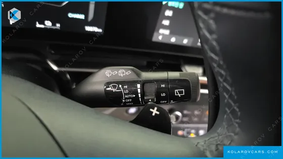 KIA CARNIVAL HEV 7SEATER GRAVITY