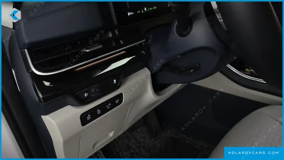 KIA CARNIVAL HEV 7SEATER GRAVITY
