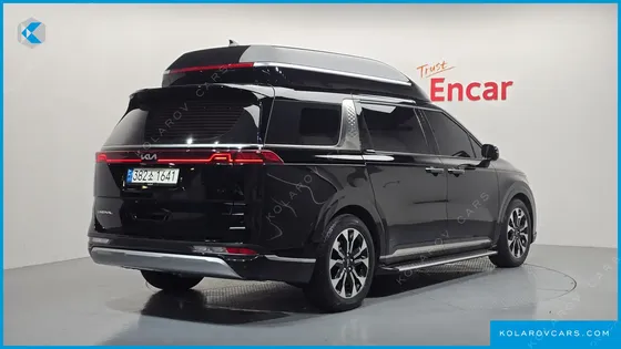 KIA CARNIVAL GASOLINE 9-SEATER HI-LIMOUSINE