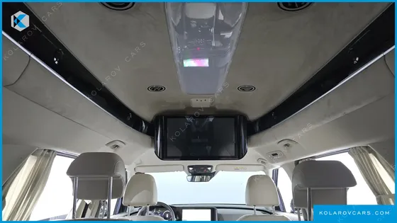 KIA CARNIVAL GASOLINE 9-SEATER HI-LIMOUSINE