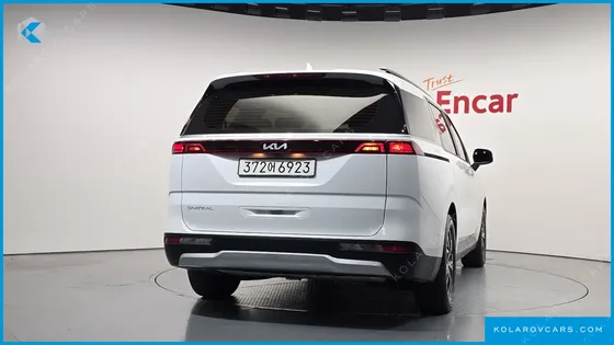 KIA CARNIVAL DIESEL 9-SEATER PRESTIGE