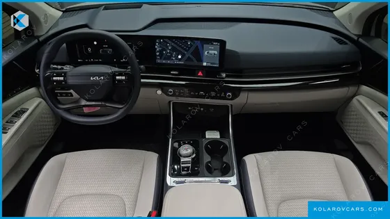 KIA CARNIVAL HEV 9 SEATER X LINE