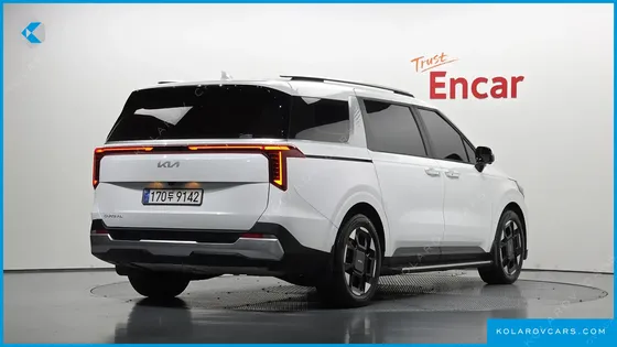 KIA CARNIVAL GASOLINE 9-SEATER PRESTIGE