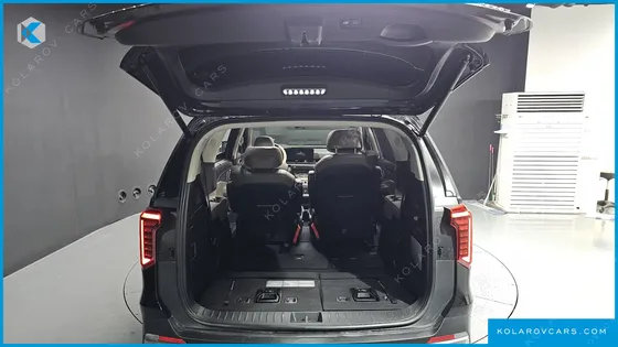 KIA CARNIVAL GASOLINE 7-SEATER NOBLESSE
