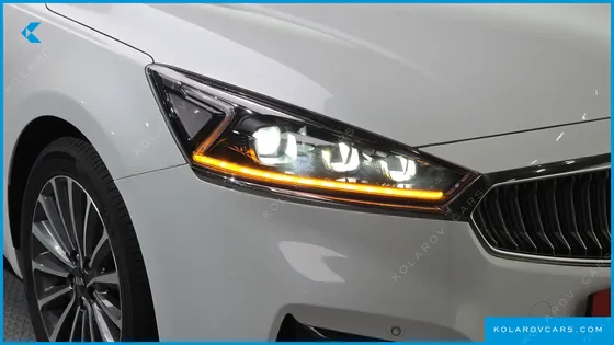 KIA K7 3.0 LPI LUXURY (RENTAL CAR)