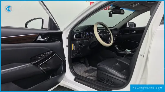 KIA K7 3.0 LPI LUXURY (RENTAL CAR)