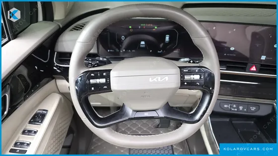 KIA CARNIVAL DIESEL 7-SEATER GRAVITY