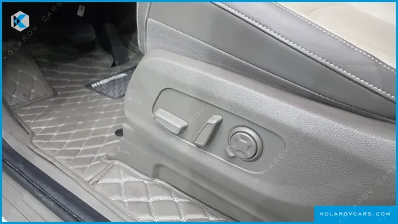 KIA CARNIVAL DIESEL 7-SEATER GRAVITY