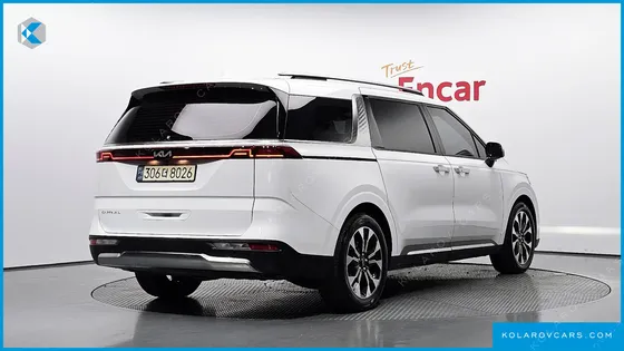 KIA CARNIVAL DIESEL 7-SEATER SIGNATURE