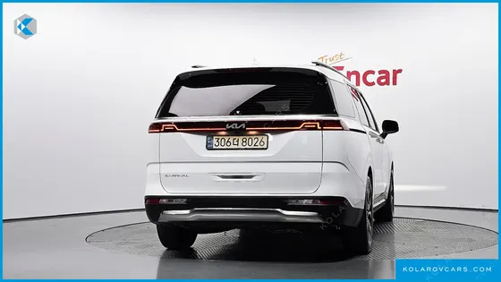 KIA CARNIVAL DIESEL 7-SEATER SIGNATURE