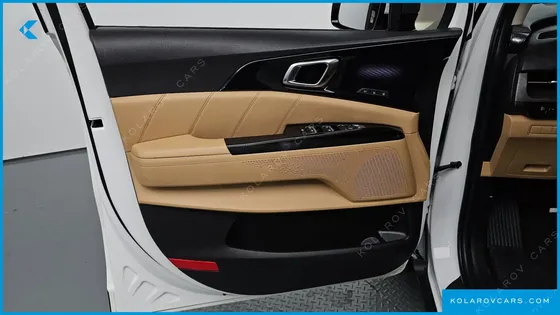 KIA CARNIVAL DIESEL 7-SEATER SIGNATURE