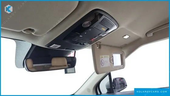 KIA CARNIVAL DIESEL 7-SEATER SIGNATURE
