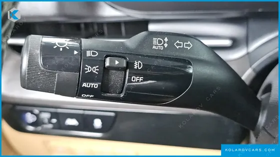 KIA CARNIVAL DIESEL 7-SEATER SIGNATURE