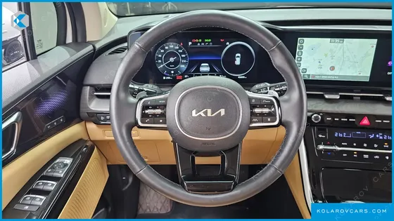 KIA CARNIVAL DIESEL 7-SEATER SIGNATURE