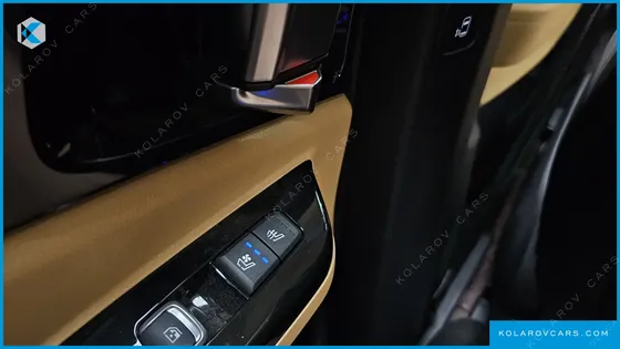 KIA CARNIVAL DIESEL 7-SEATER SIGNATURE