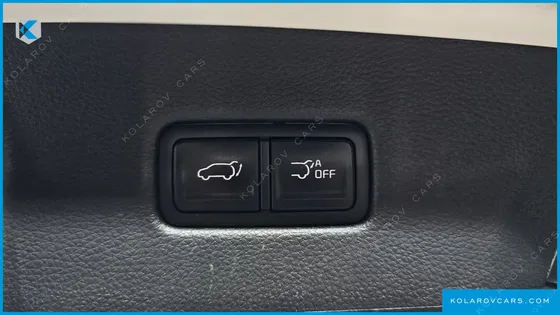 KIA CARNIVAL DIESEL 7-SEATER SIGNATURE