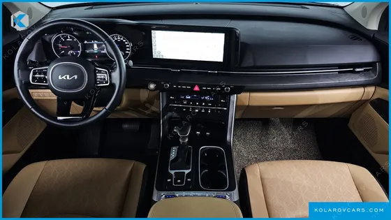 KIA CARNIVAL DIESEL 9-SEATER PRESTIGE