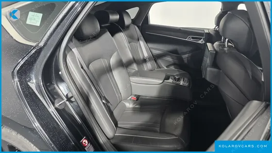 HYUNDAI GENESIS G330 PREMIUM AWD