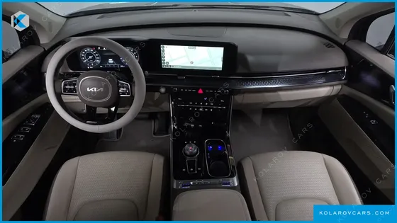 KIA CARNIVAL GASOLINE 9-SEATER HI-LIMOUSINE