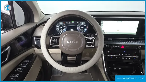 KIA CARNIVAL GASOLINE 9-SEATER HI-LIMOUSINE