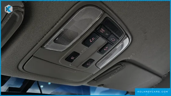 KIA CARNIVAL 9-SEATER PRESTIGE