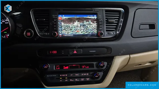 KIA CARNIVAL 9-SEATER PRESTIGE