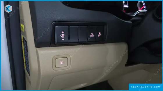 KIA CARNIVAL 9-SEATER PRESTIGE