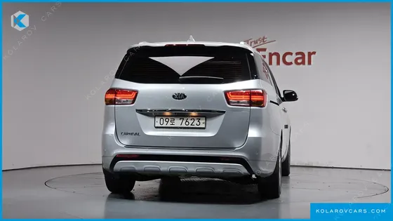 KIA CARNIVAL 9-SEATER NOBLESSE SPECIAL