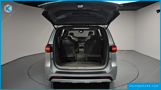 KIA CARNIVAL 9-SEATER NOBLESSE SPECIAL