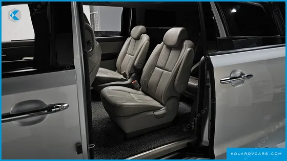 KIA CARNIVAL 9-SEATER NOBLESSE SPECIAL