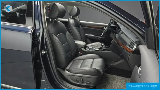 KIA K7 3.0 LPI LUXURY (RENTAL CAR)