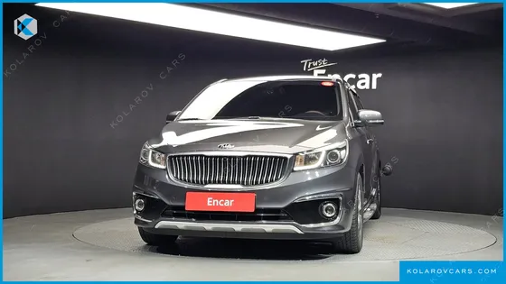 KIA CARNIVAL 9-SEATER LUXURY