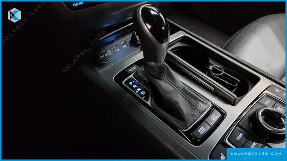 HYUNDAI GENESIS G330 PREMIUM AWD