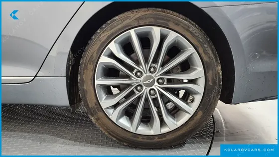 HYUNDAI GENESIS G330 PREMIUM AWD