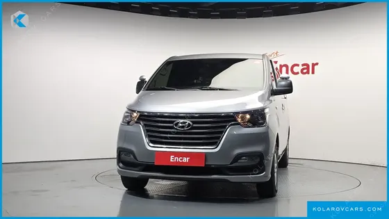 HYUNDAI STAREX VAN 3-SEATER