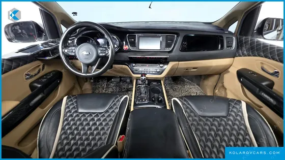 KIA CARNIVAL 9-SEATER NOBLESSE SPECIAL