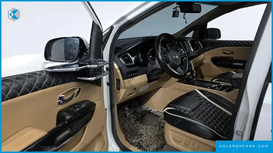 KIA CARNIVAL 9-SEATER NOBLESSE SPECIAL