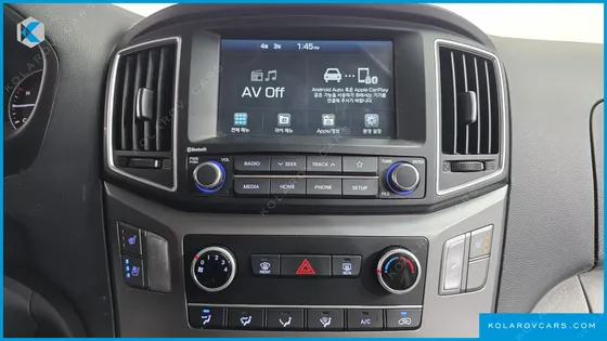 HYUNDAI STAREX VAN 5-SEATER