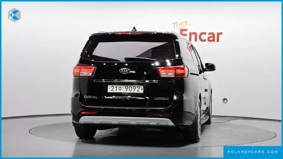 KIA CARNIVAL 7-SEATER LIMOUSINE