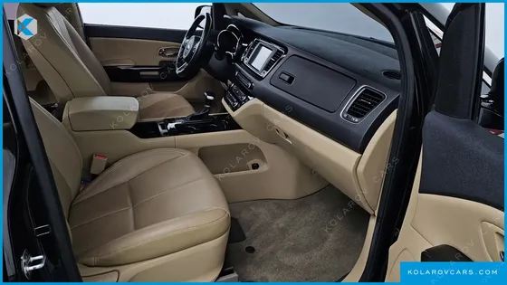 KIA CARNIVAL 7-SEATER LIMOUSINE