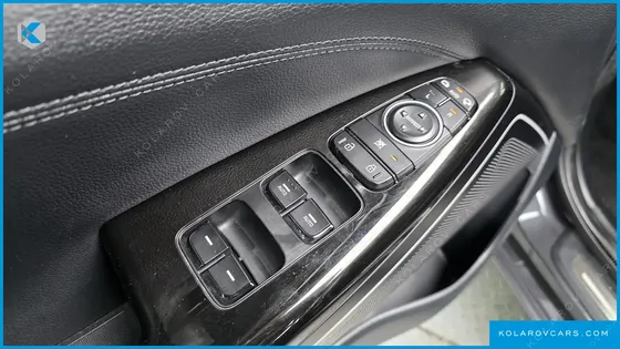KIA K7 3.0 LPI LUXURY (RENTAL CAR)