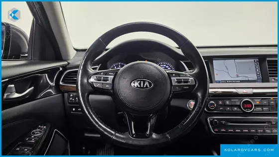 KIA K7 3.0 LPI LUXURY (RENTAL CAR)