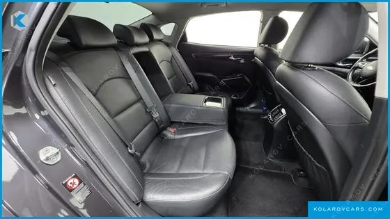 KIA K7 3.0 LPI LUXURY (RENTAL CAR)