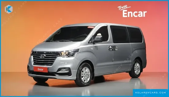 HYUNDAI STAREX VAN 3-SEATER