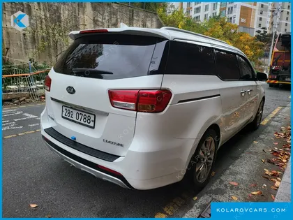 KIA CARNIVAL 9-SEATER NOBLESSE