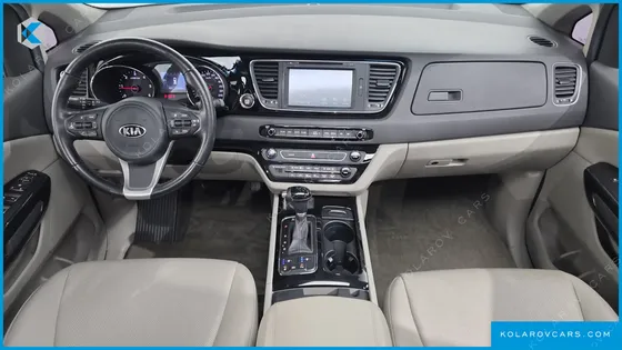 KIA CARNIVAL 9-SEATER PRESTIGE
