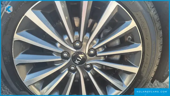 KIA K7 3.0 LPI PRESTIGE (RENTAL CAR)